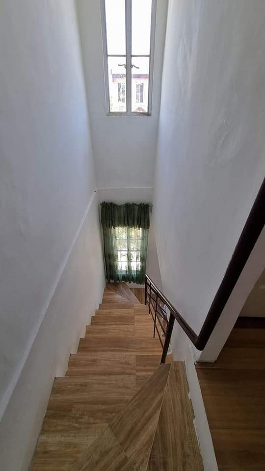 Gallery 4
