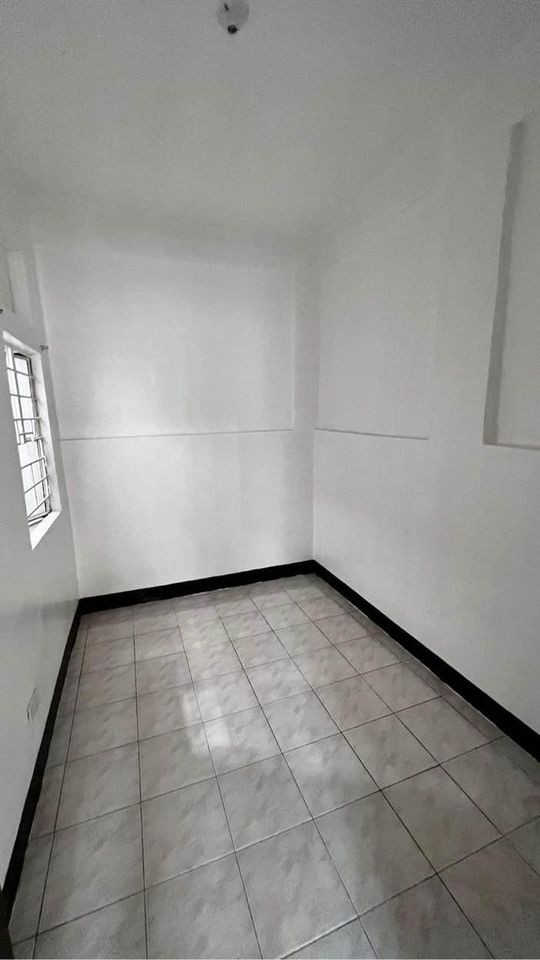 Gallery 5