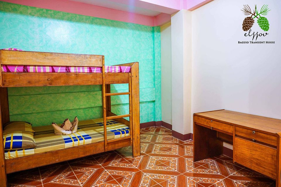 2 Bedroom Unit w/ Balcony - Walking Distance to Coyeesan