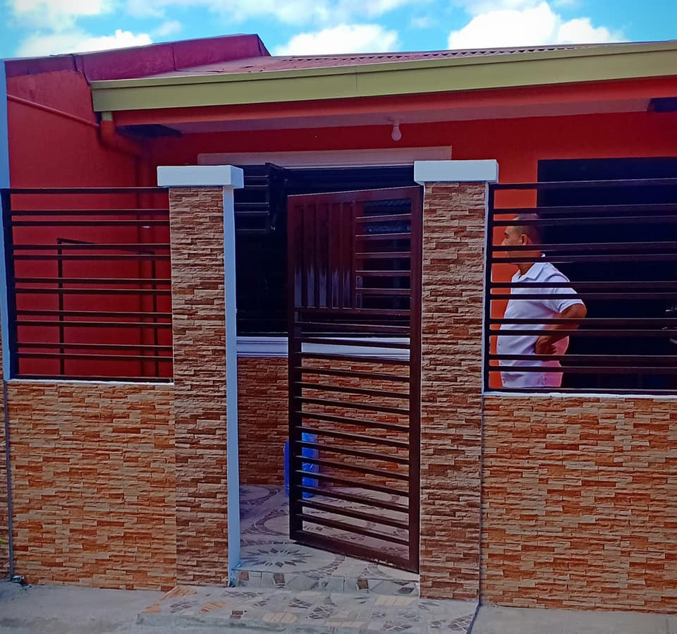 House for RENT
