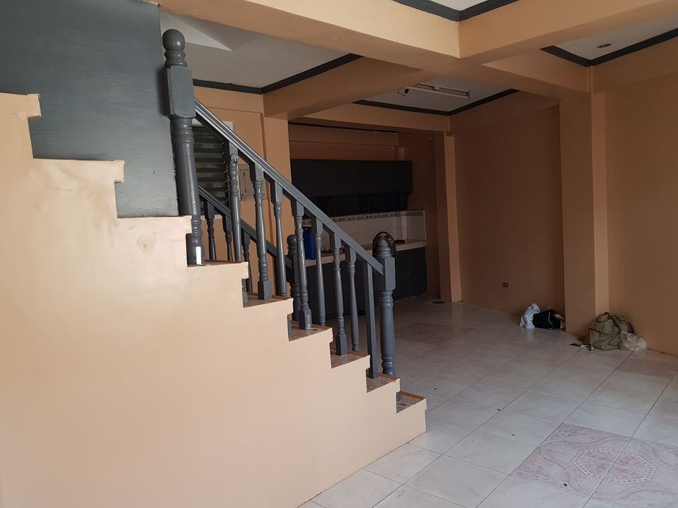Gallery 5