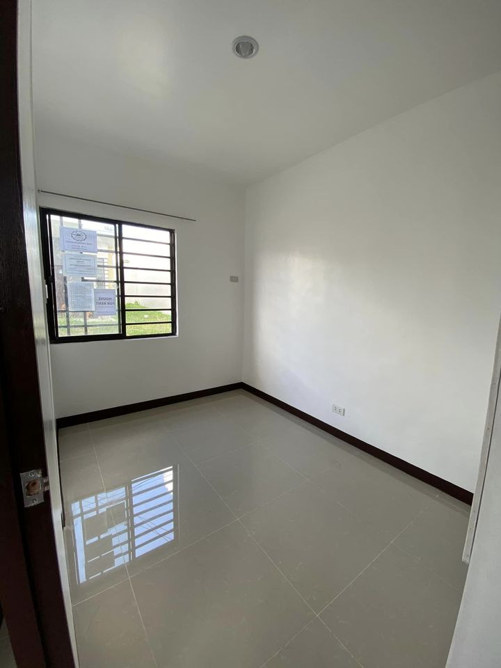 Gallery 4