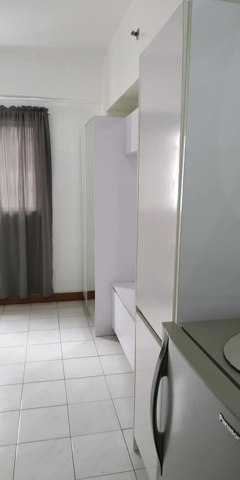 Gallery 2