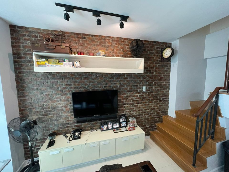 Gallery 4