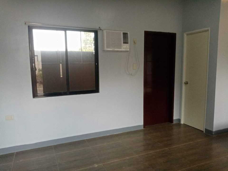 Gallery 4