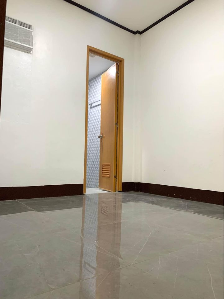 Gallery 2