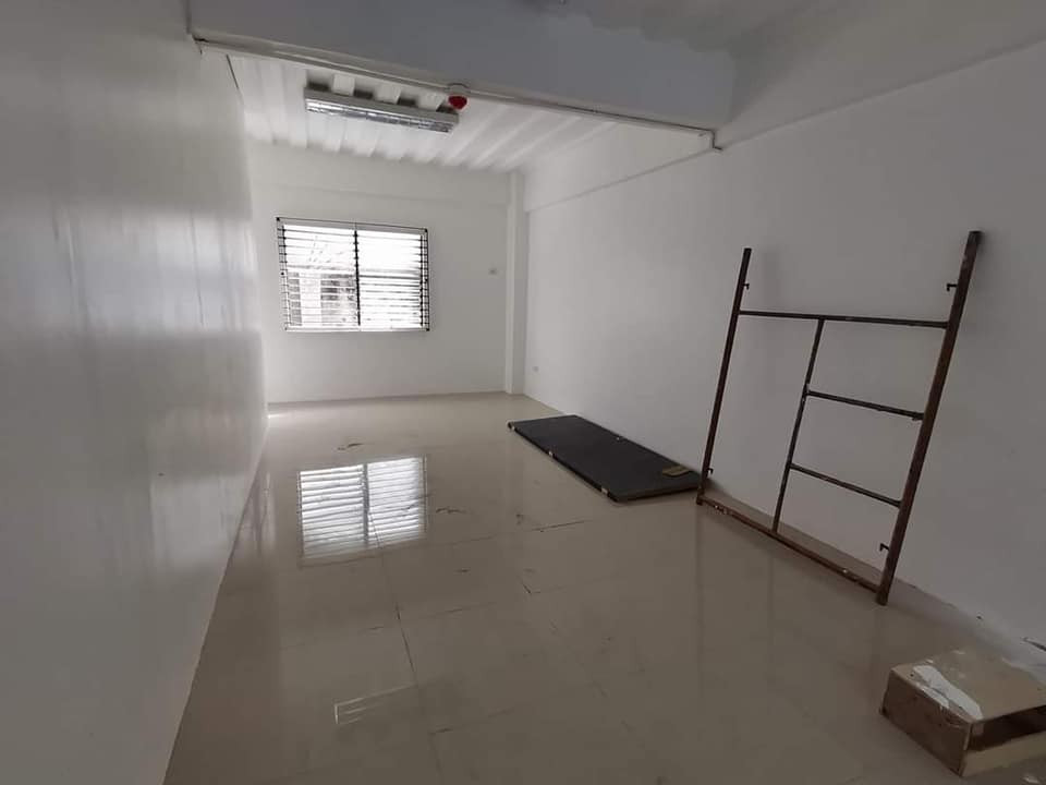 Gallery 5