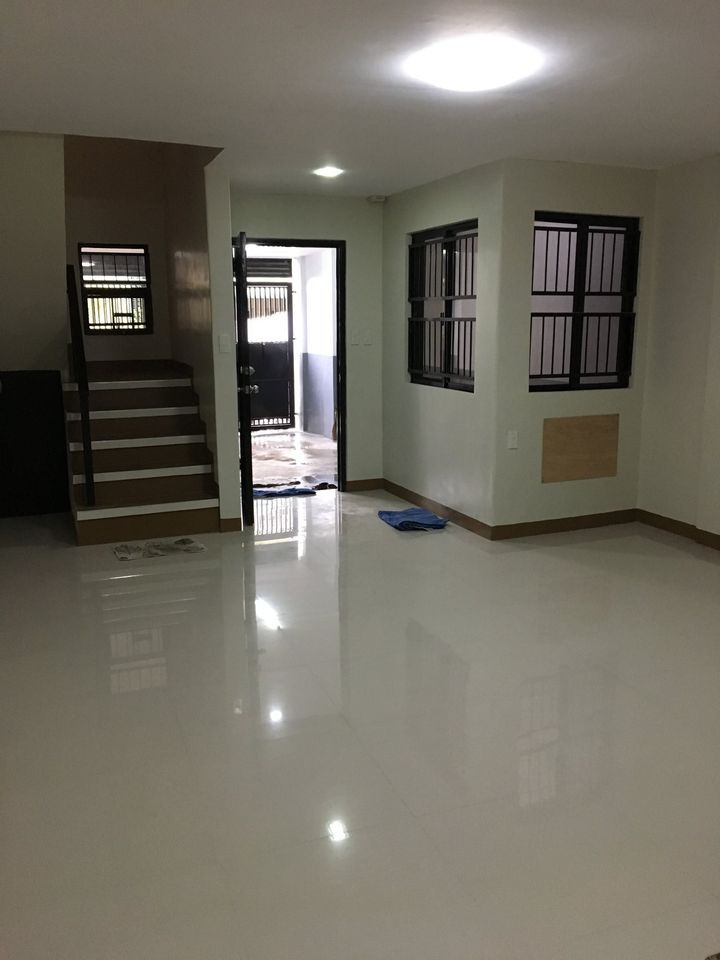 Gallery 2