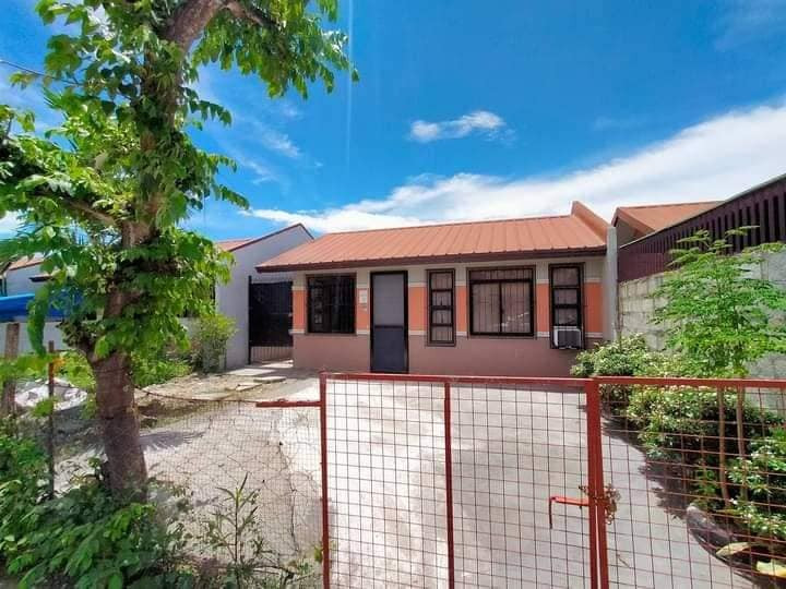 HOUSE FOR RENT
