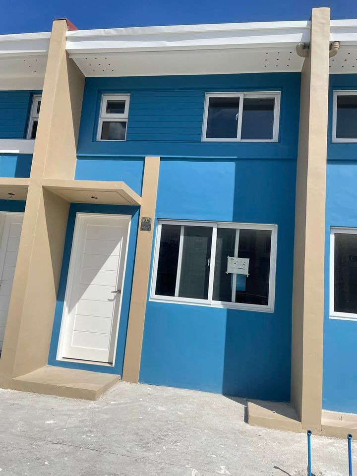 RENT TO OWN NEAR CLARK