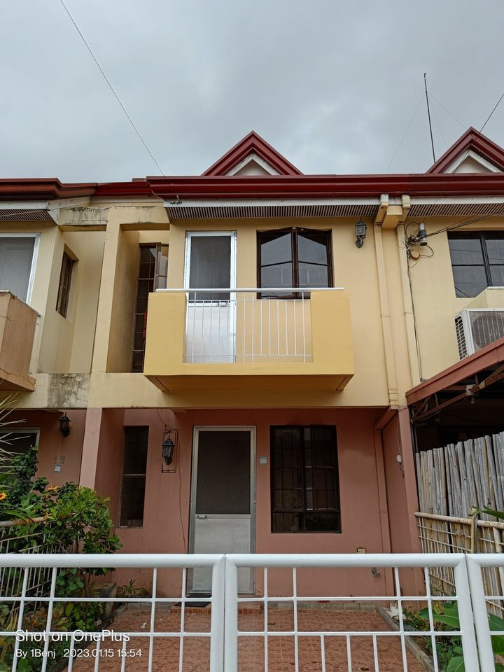 2 Beds 2 Baths Townhouse