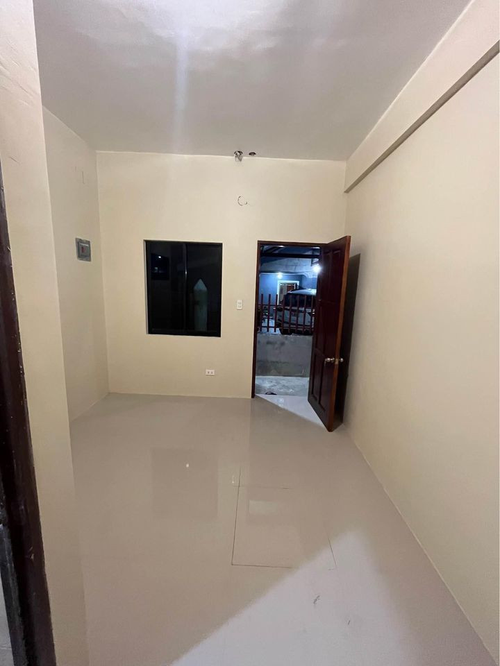 Gallery 5
