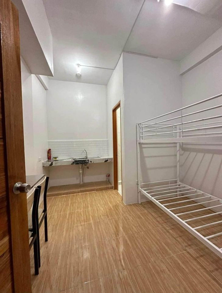 Gallery 2