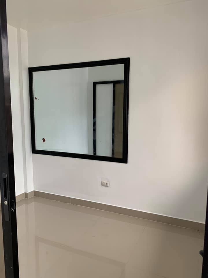 Gallery 3