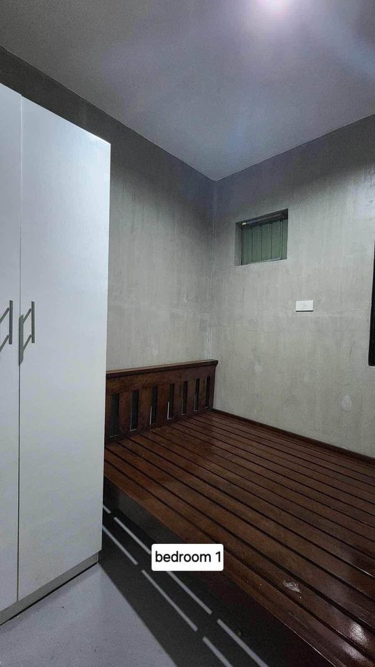 Gallery 5
