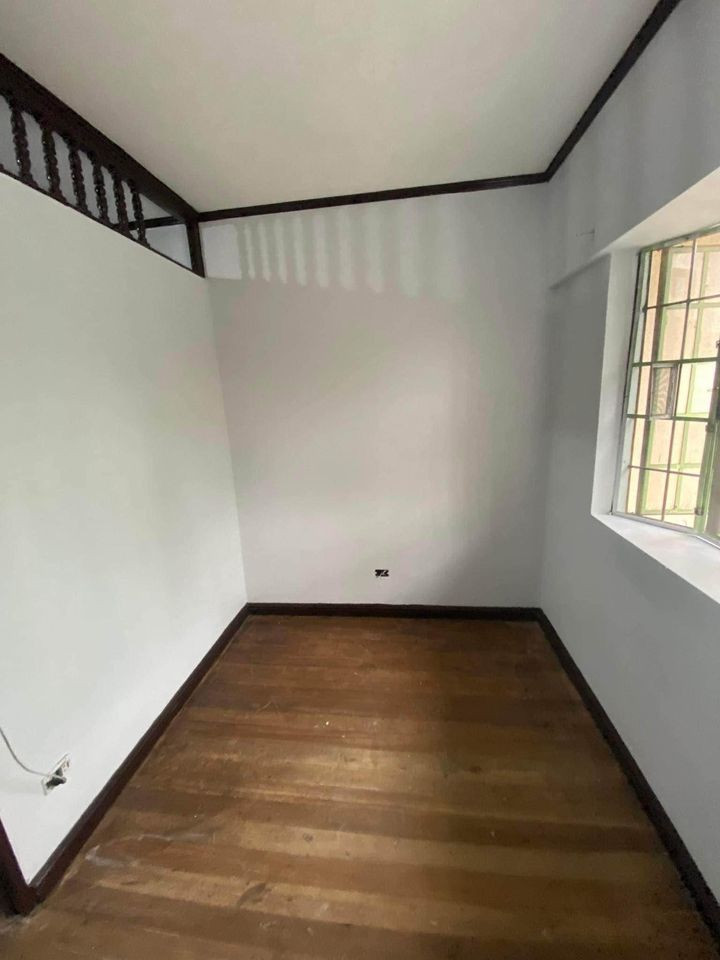 Gallery 5