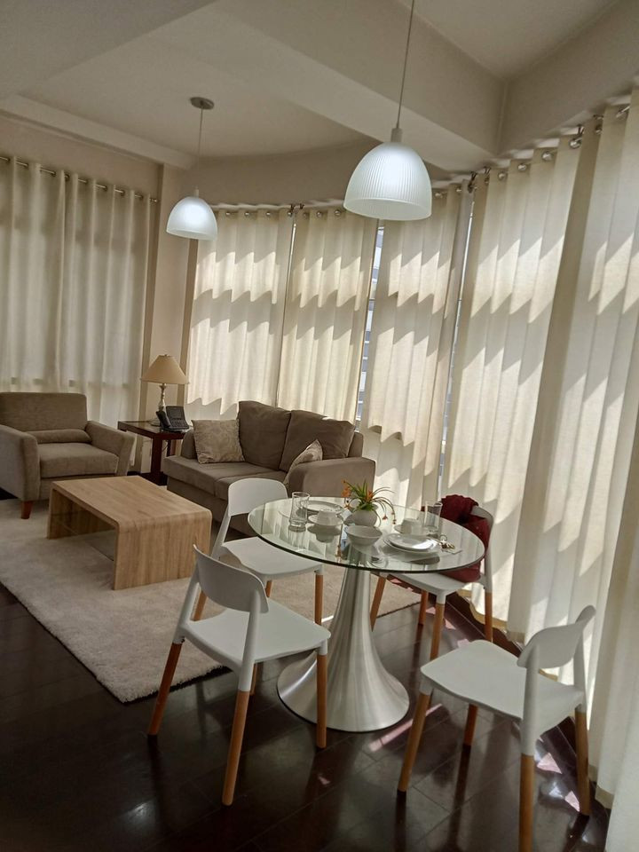 Twin Oaks Place