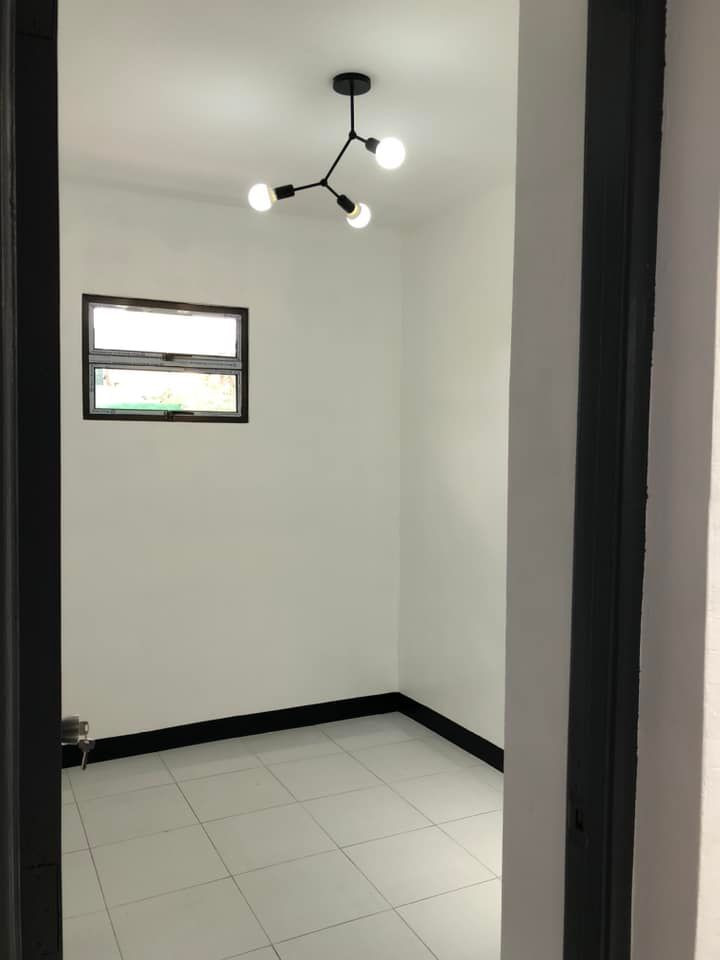 Gallery 5