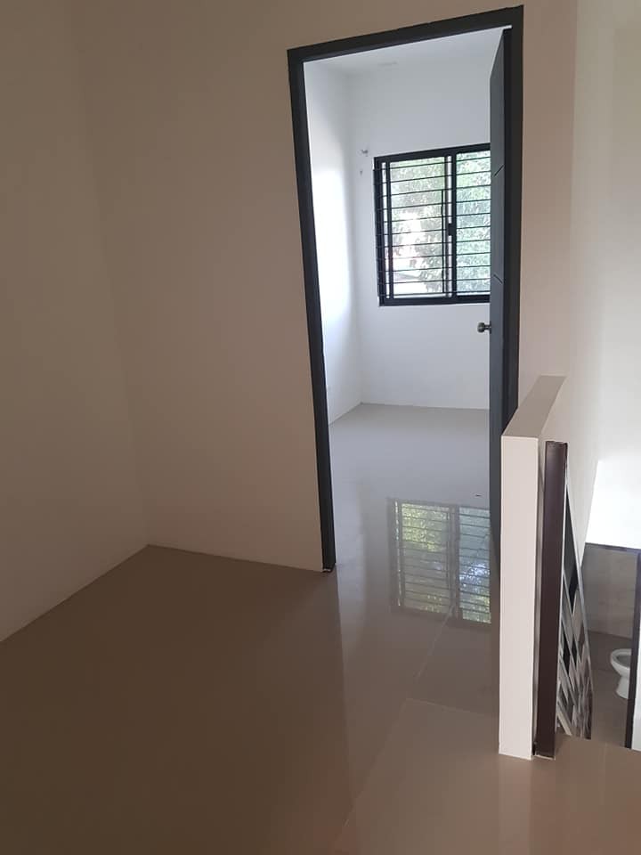 Gallery 5