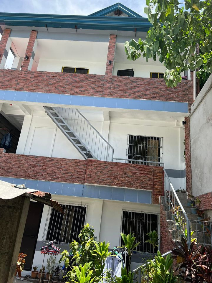 APARTMENT FOR RENT
