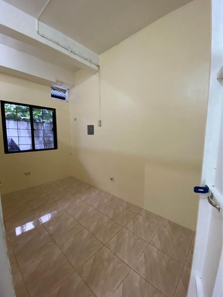 Gallery 5