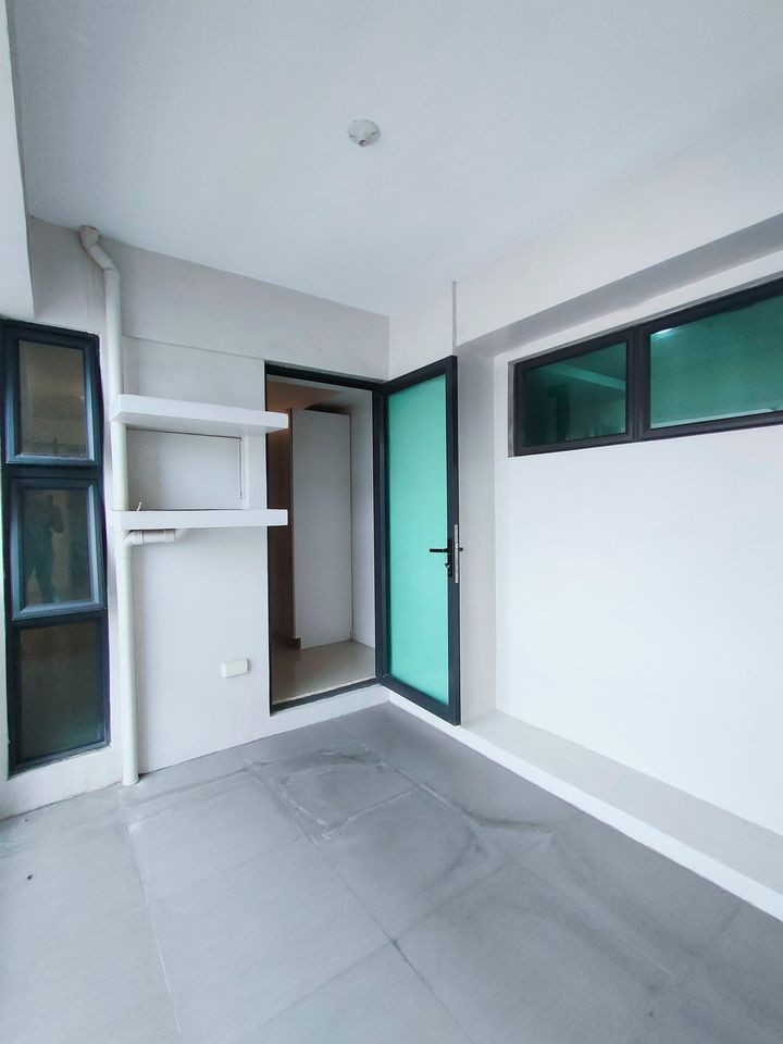 Gallery 4