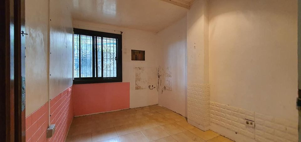 Gallery 5