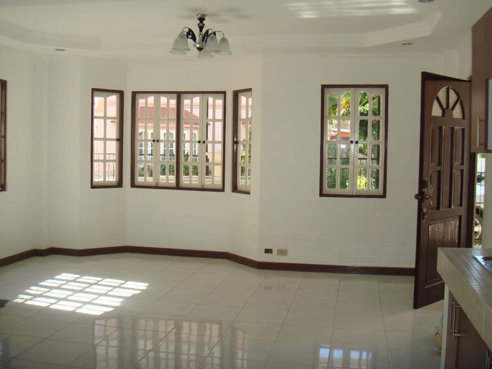 Gallery 3