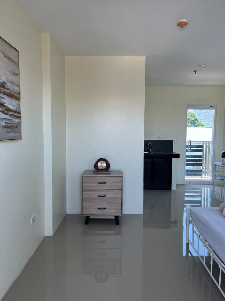 1 Bed 1 Bath Room only