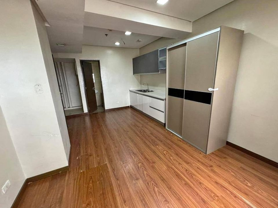 Gallery 2