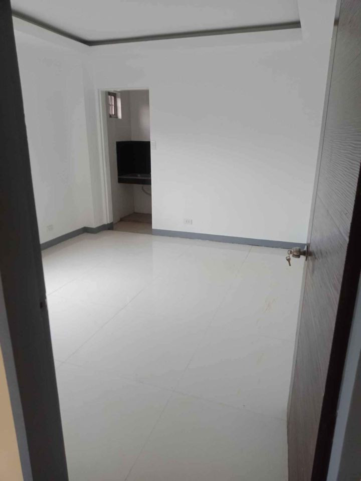 Gallery 4