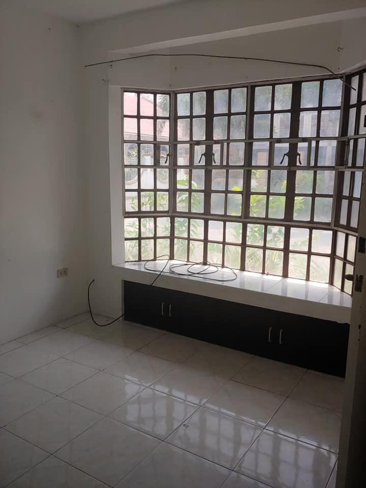 Gallery 4