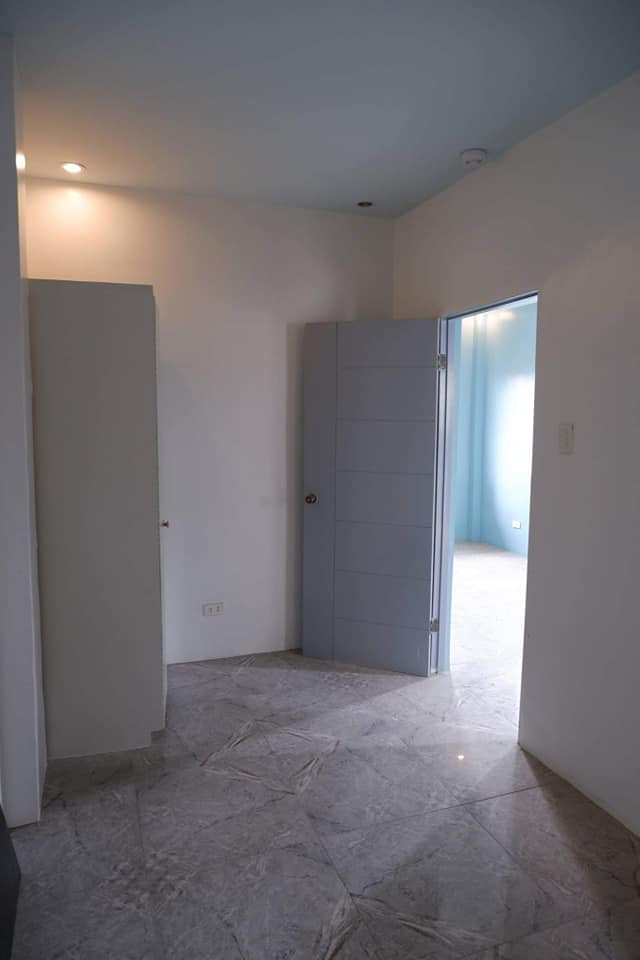 Gallery 4