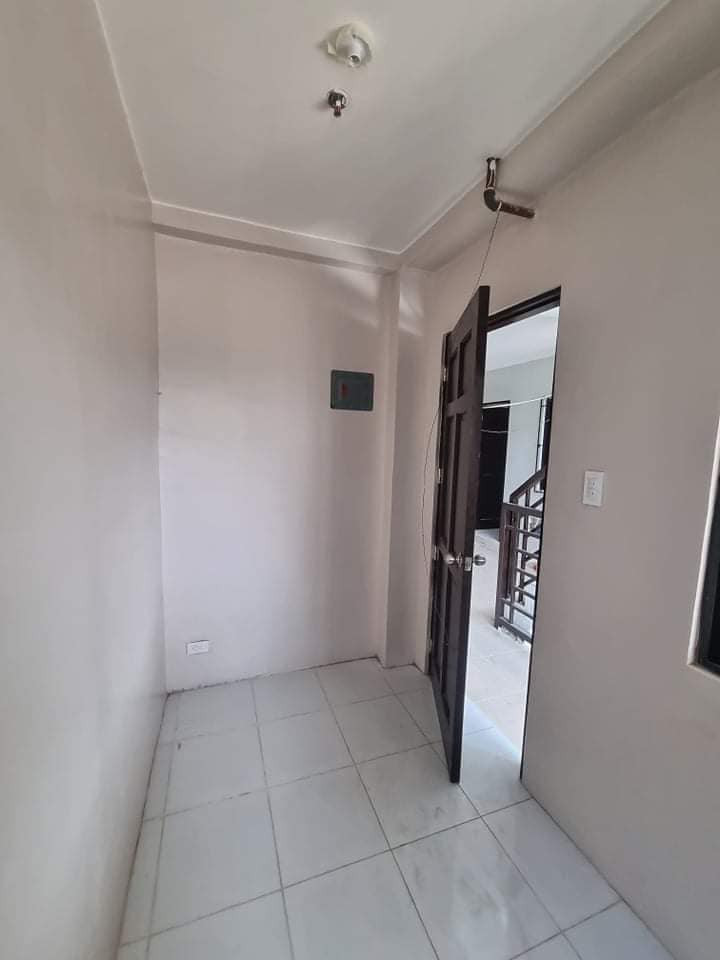 Gallery 4