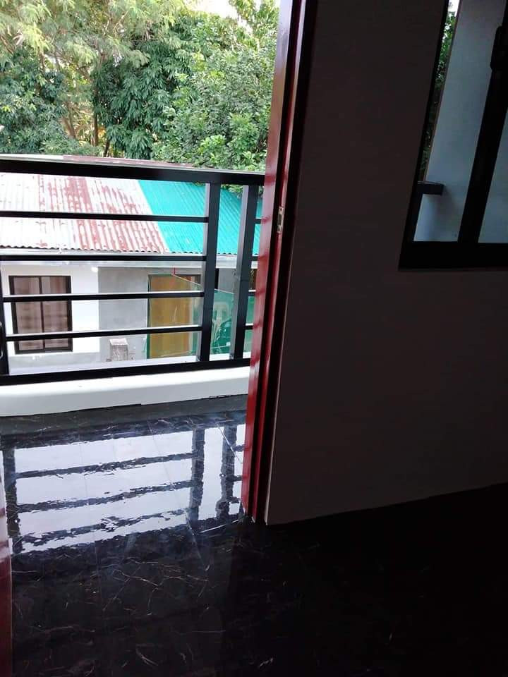 Gallery 5