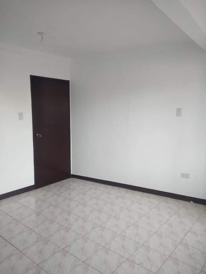 Gallery 4