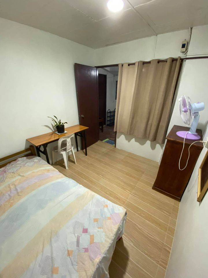 ROOM FOR RENT