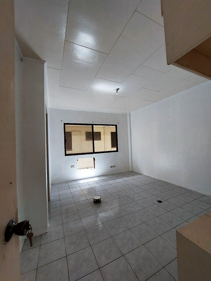 Gallery 4
