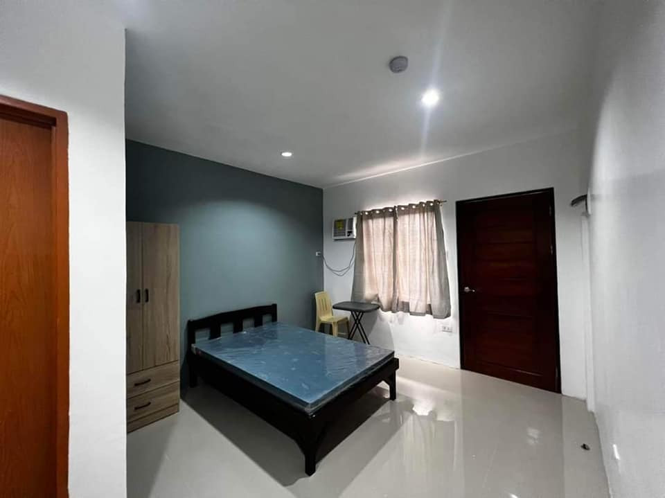 Gallery 2