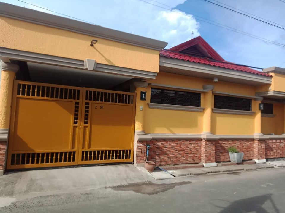 3 Beds 1 Bath House