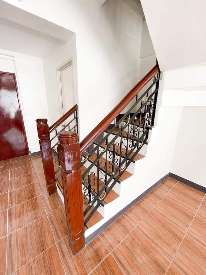 Gallery 3