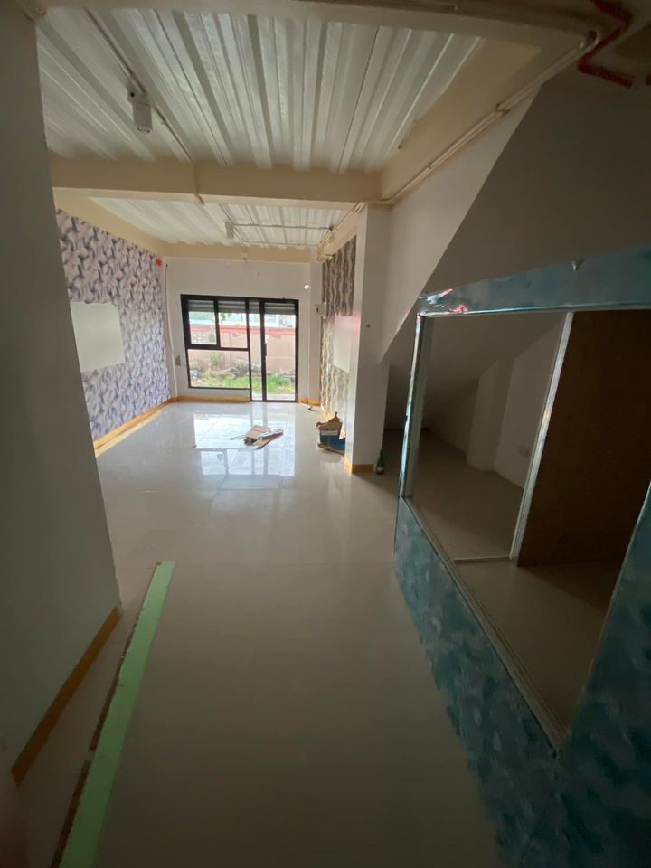 Gallery 4