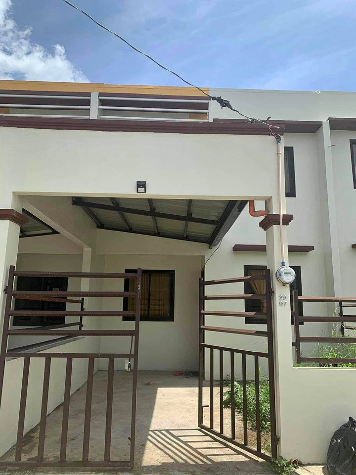 HOUSE FOR RENT