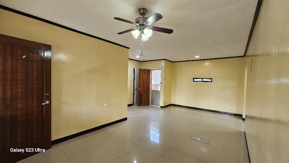 Gallery 5