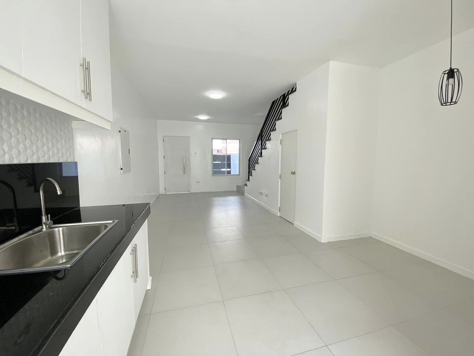 Gallery 2