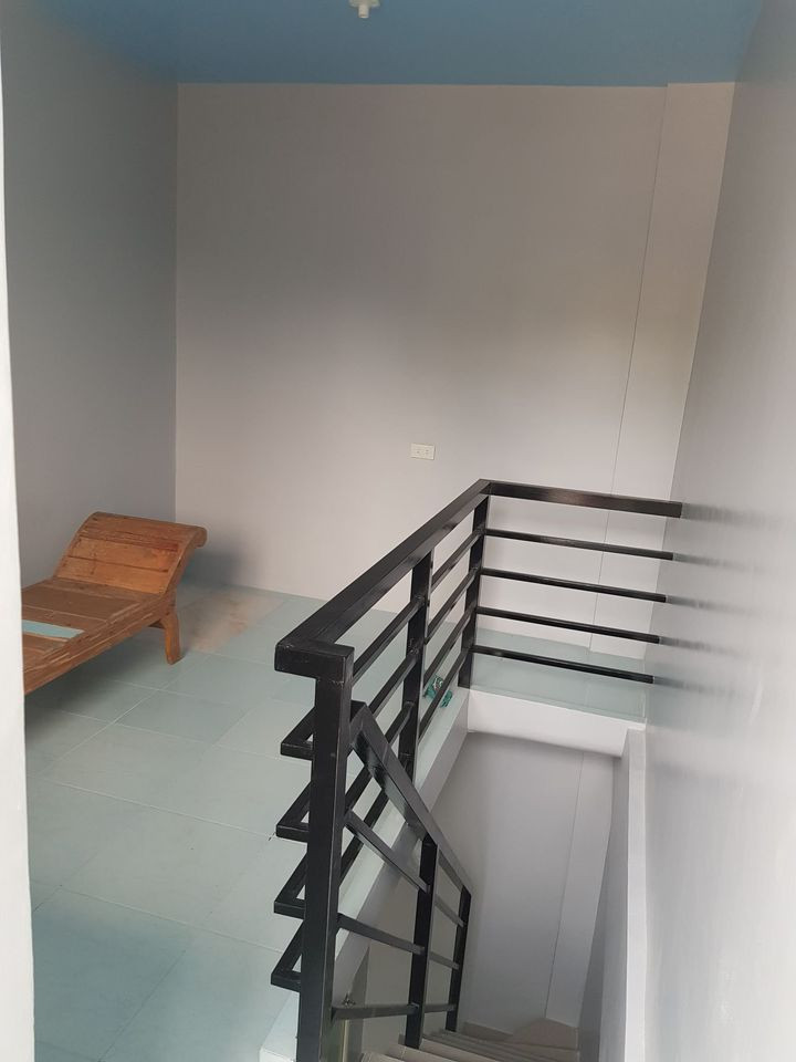 Gallery 4