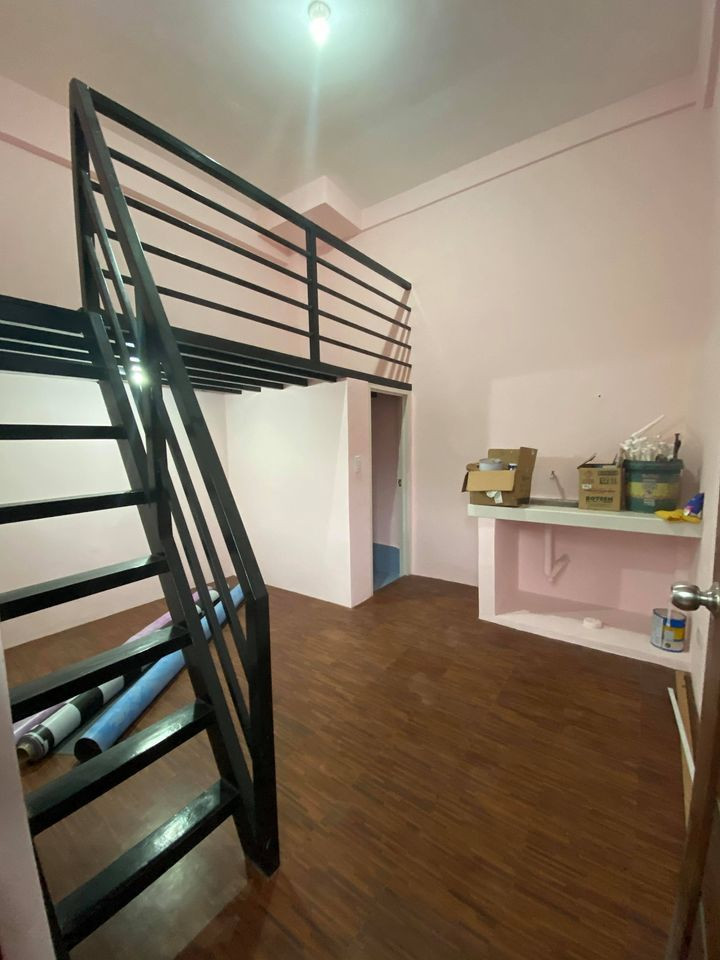 Studio 1 Bath Apartment