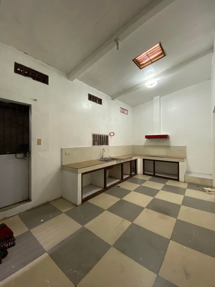 Gallery 4