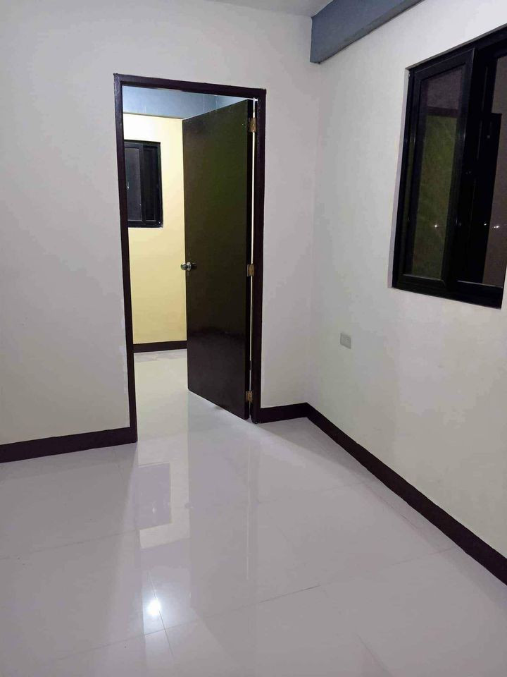 Gallery 4