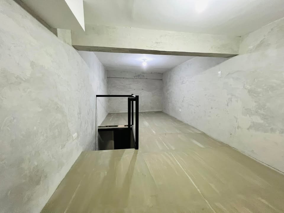 Gallery 4
